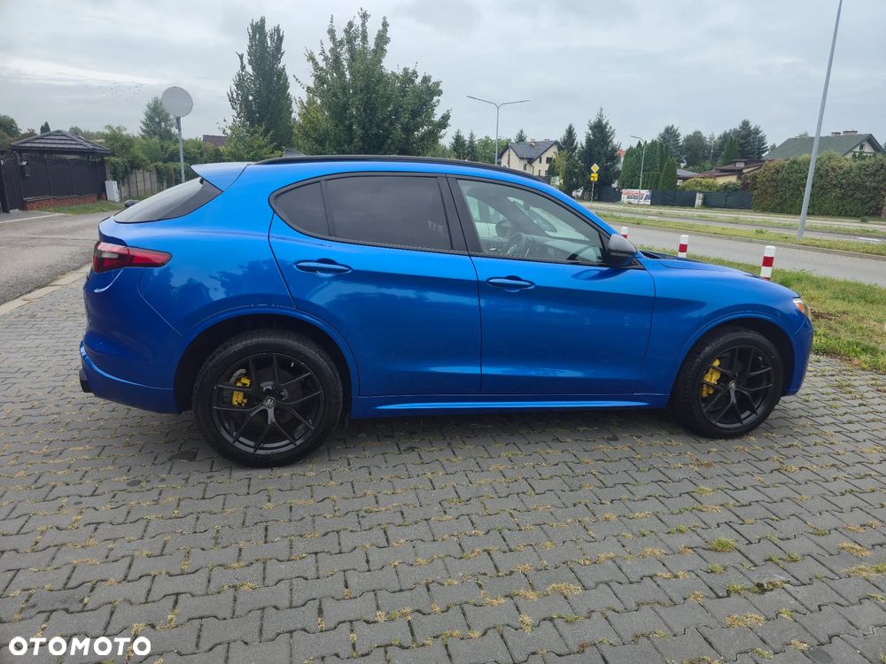 Alfa Romeo Stelvio 2.0 Turbo TI Q4 - 14
