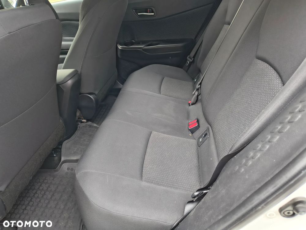 Toyota C-HR 1.2 T Active - 12