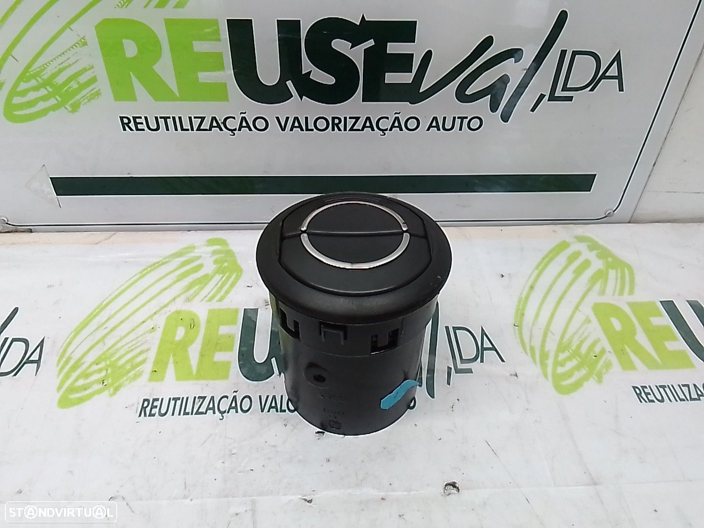 Grelha De Ventilação Esq Alfa Romeo Mito (955_) - 1