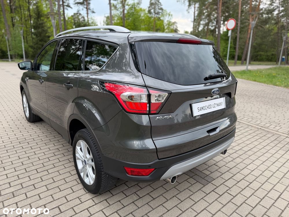 Ford Kuga 2.0 TDCi 2x4 Titanium - 8
