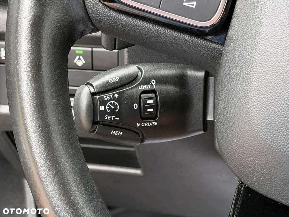 Citroën C5 Aircross 1.5 BlueHDi Plus EAT8 - 19