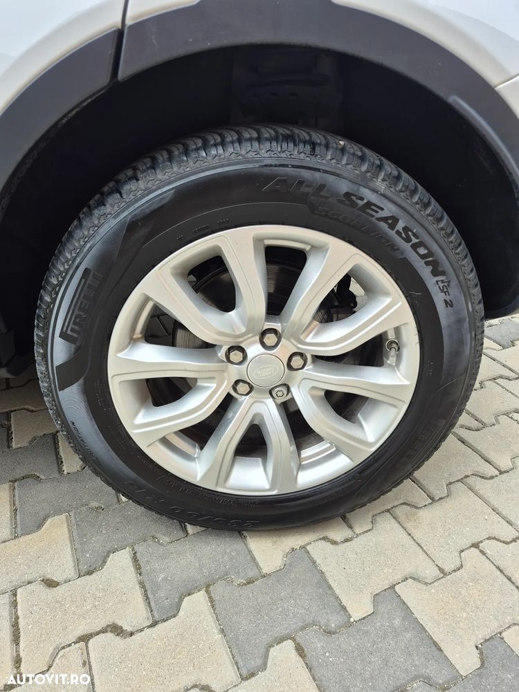 Land Rover Range Rover Evoque - 23