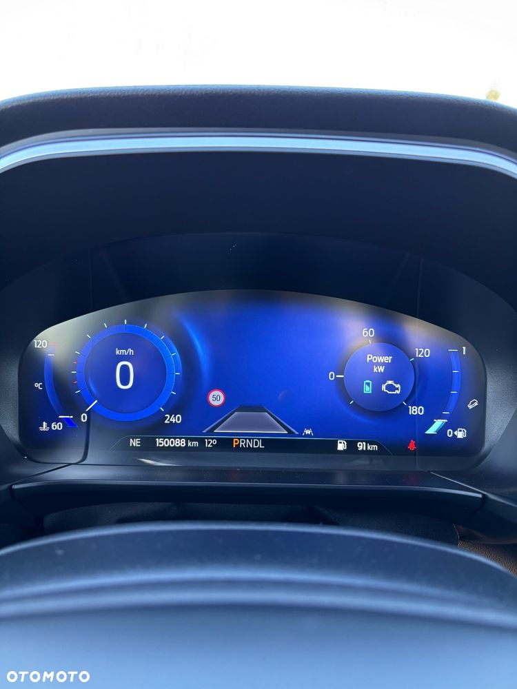 Ford Kuga 2.5 FHEV FWD Titanium - 17