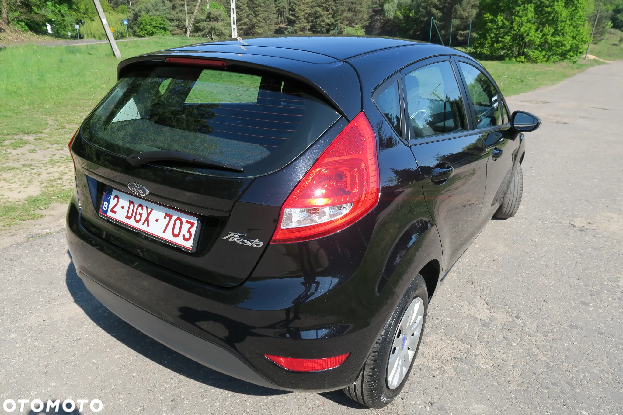 Ford Fiesta 1.25 Ambiente - 2