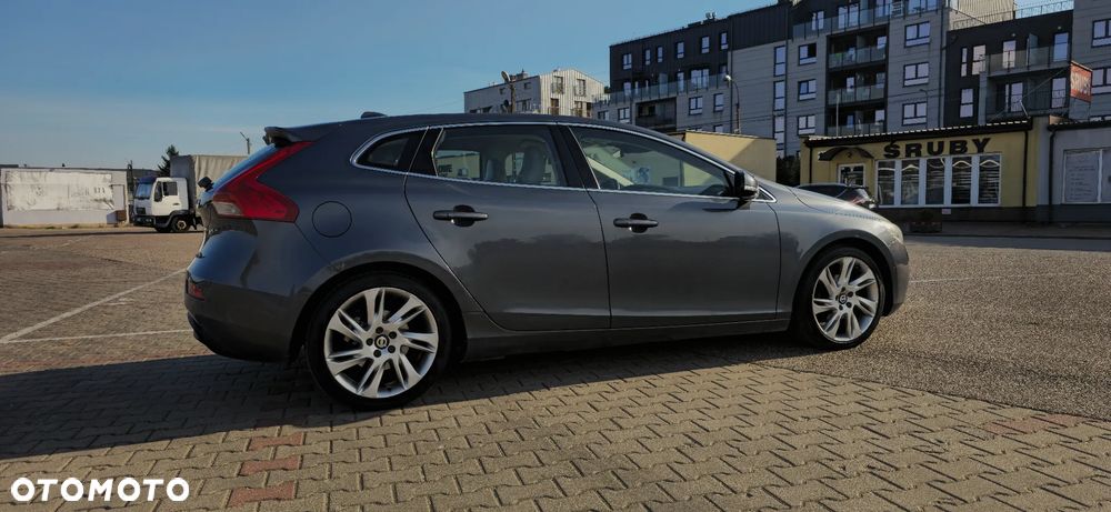 Volvo V40 D2 Summum - 7