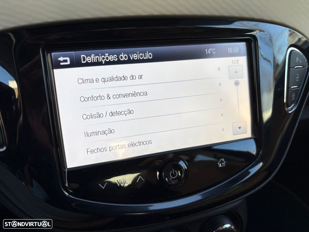 Opel Adam 1.0 T Rocks - 25