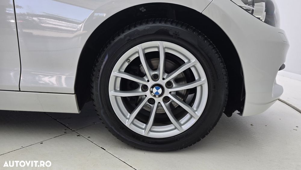 BMW Seria 1 - 23