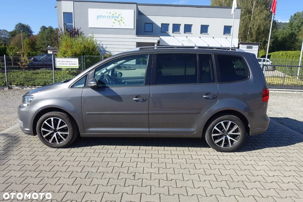 Volkswagen Touran 2.0 TDI DPF STYLE - 8