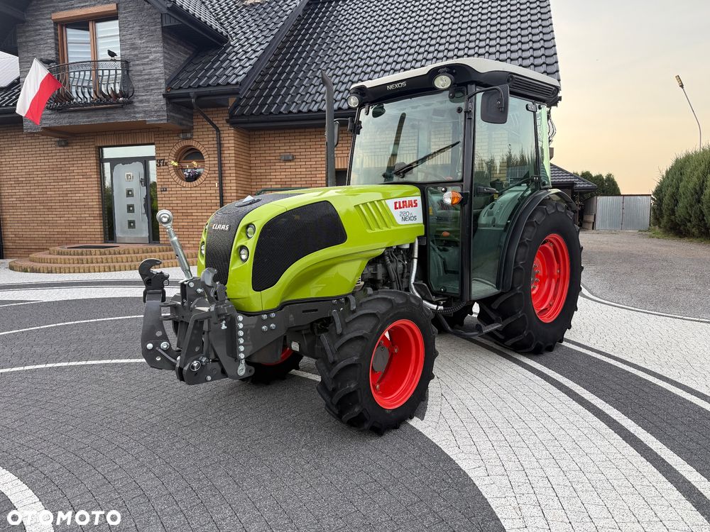 Claas Nexos 220VL - 1