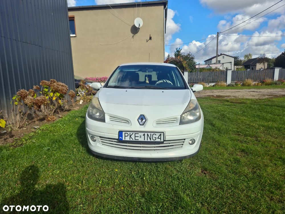 Renault Clio 1.2 16V All Inclusive - 2
