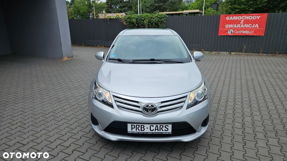 Toyota Avensis 1.6 Comfort - 7