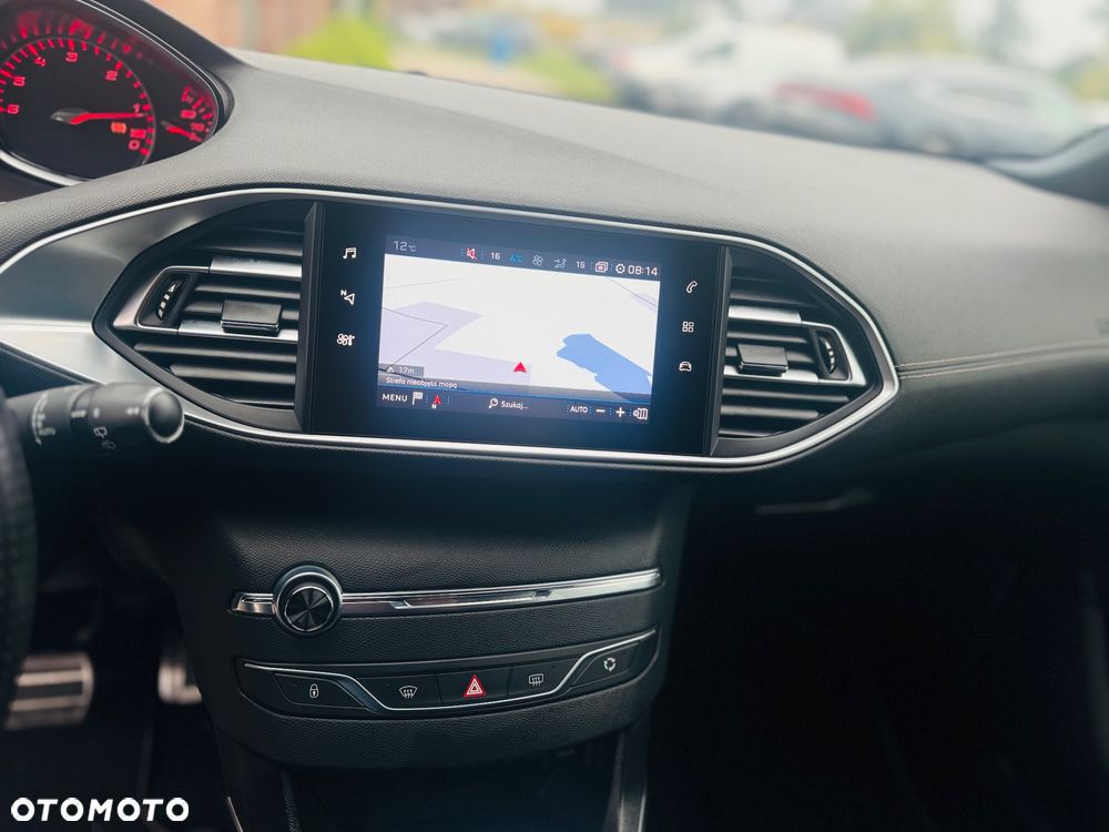 Peugeot 308 SW BlueHDi 180 EAT8 Stop & Start GT - 13
