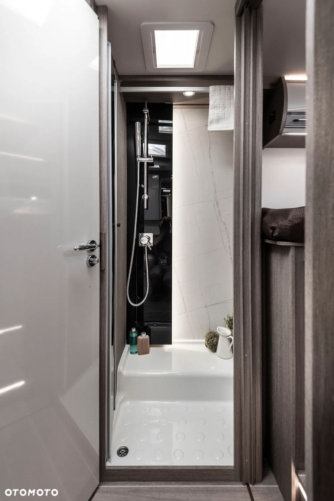 Roller Team ZEFIRO 287TL 2026 NOWOŚĆ! AUTOMAT 165KM TV 32 CALE ANTENA DVBT ADAPTACYJNY TEMPOMAT BAGAŻNIK NA ROWERY - 13