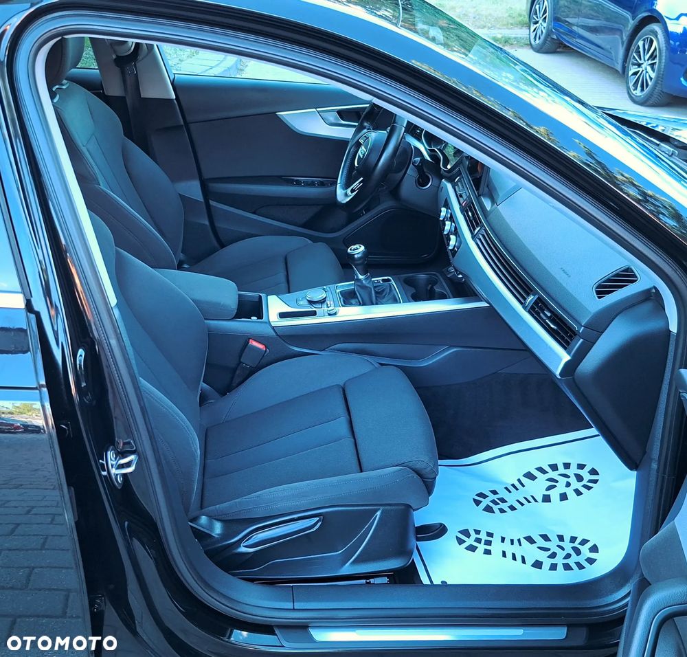 Audi A4 Avant 2.0 TDI - 22