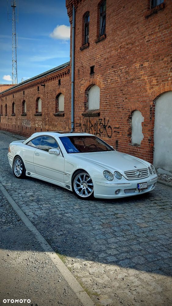 Mercedes-Benz CL - 1