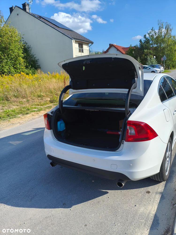 Volvo S60 2.5 T5 - 13