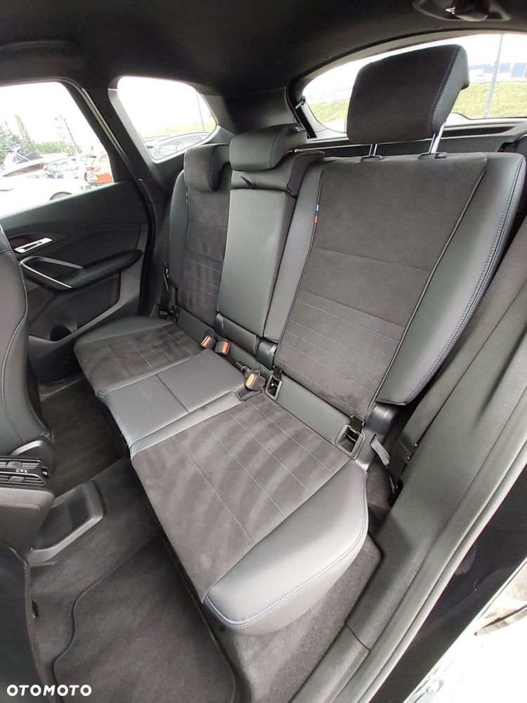BMW X1 sDrive20i mHEV sport - 14