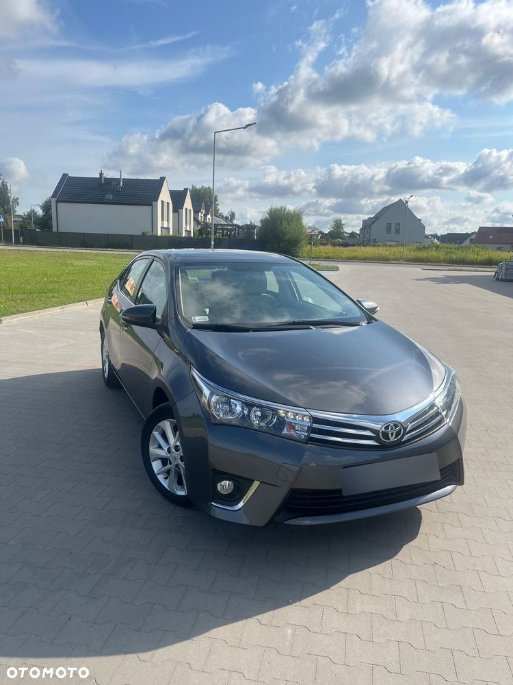 Toyota Corolla 1.6 Premium - 5