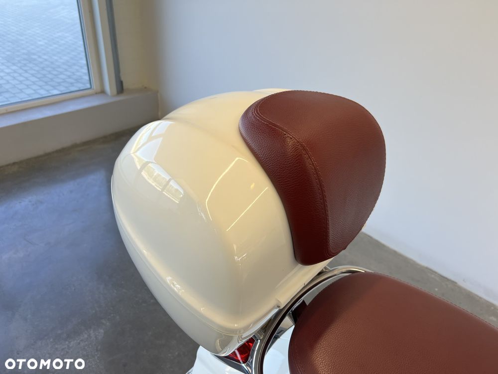 Vespa Primavera - 13