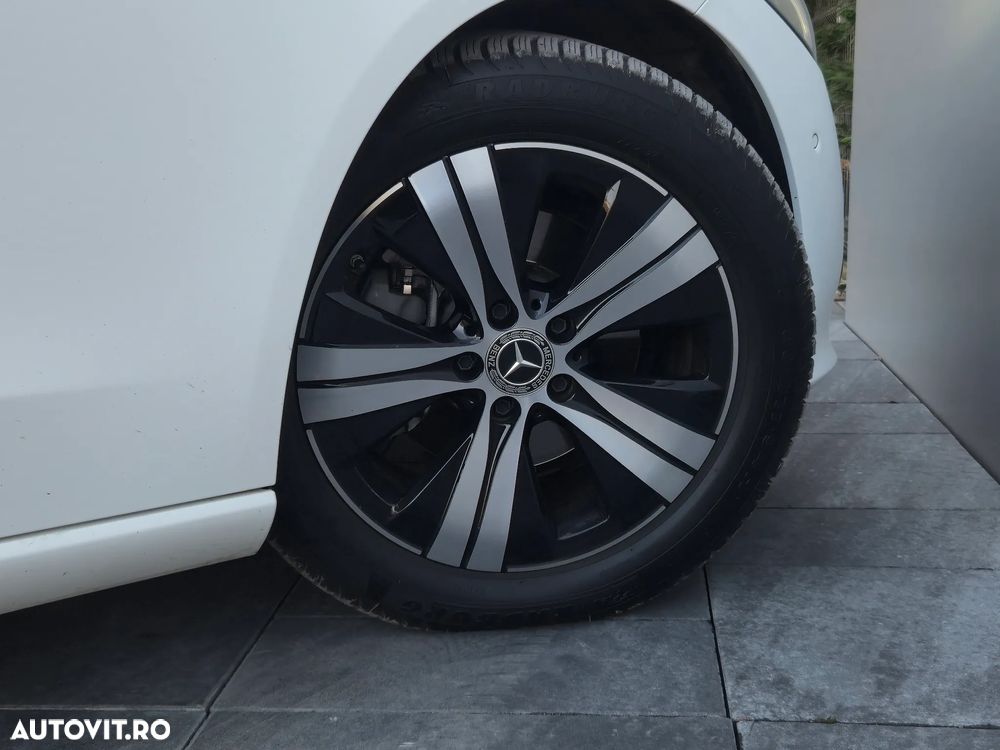 Mercedes-Benz C 180 9G-TRONIC Edition Avantgarde - 31