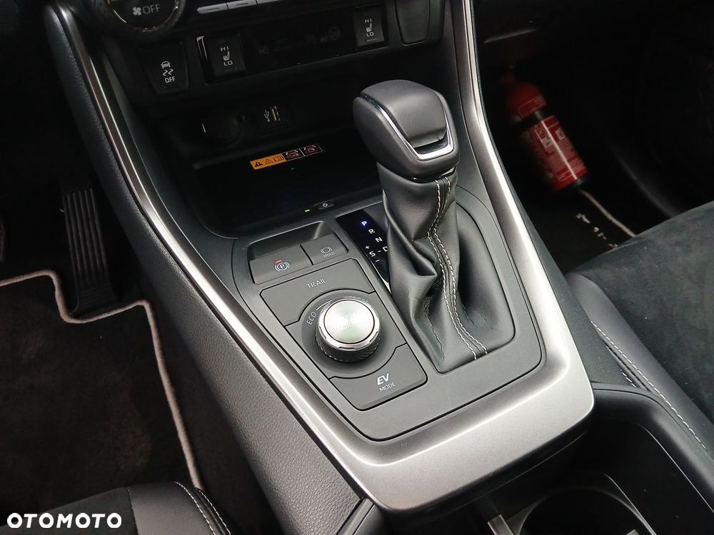Toyota RAV4 2.5 Hybrid GR Sport 4x4 - 36