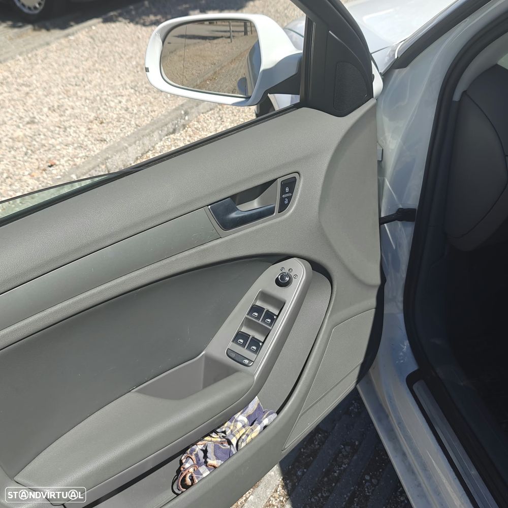 Audi A4 Avant - 8