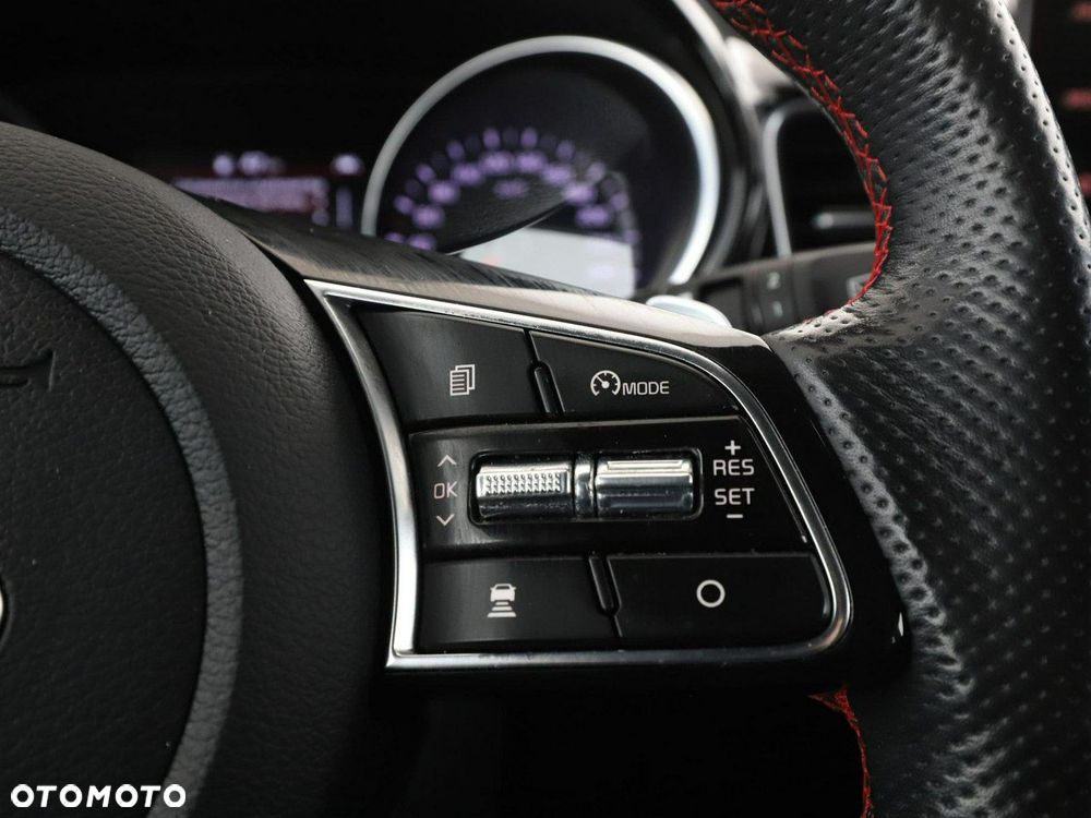 Kia ProCeed 1.6 T-GDI GT DCT - 30