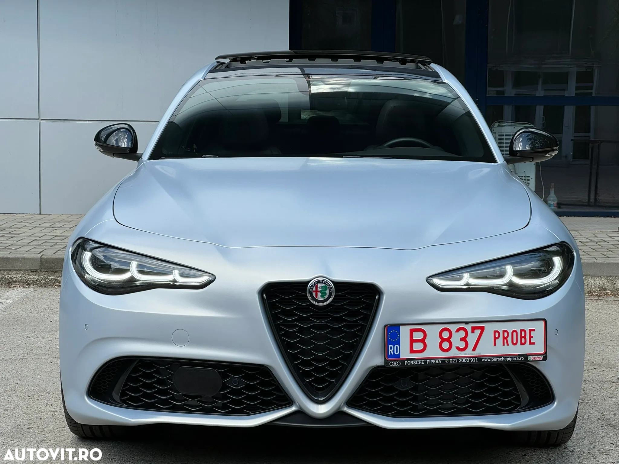 Alfa Romeo Giulia 2.0 Turbo 16V AT8-Q4 Competizione - 2