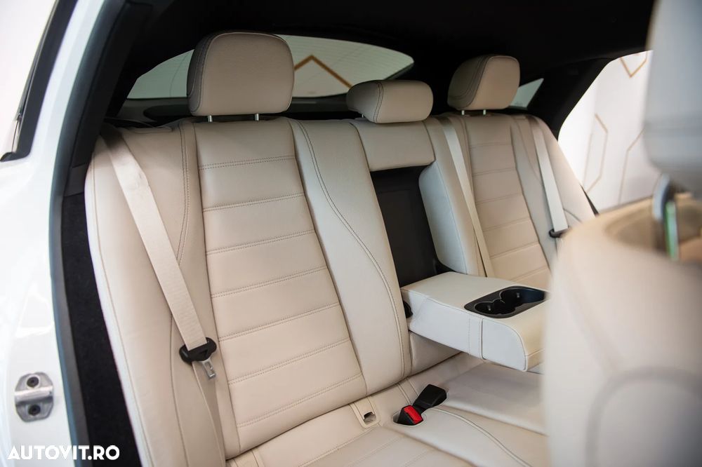 Mercedes-Benz GLE Coupe 400 e 4Matic 9G-TRONIC Edition - 31
