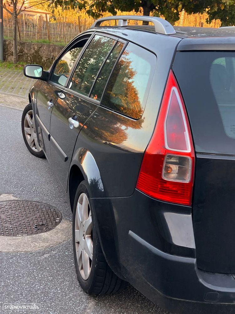 Renault Mégane Break 1.5 dCi Dynamique S - 2