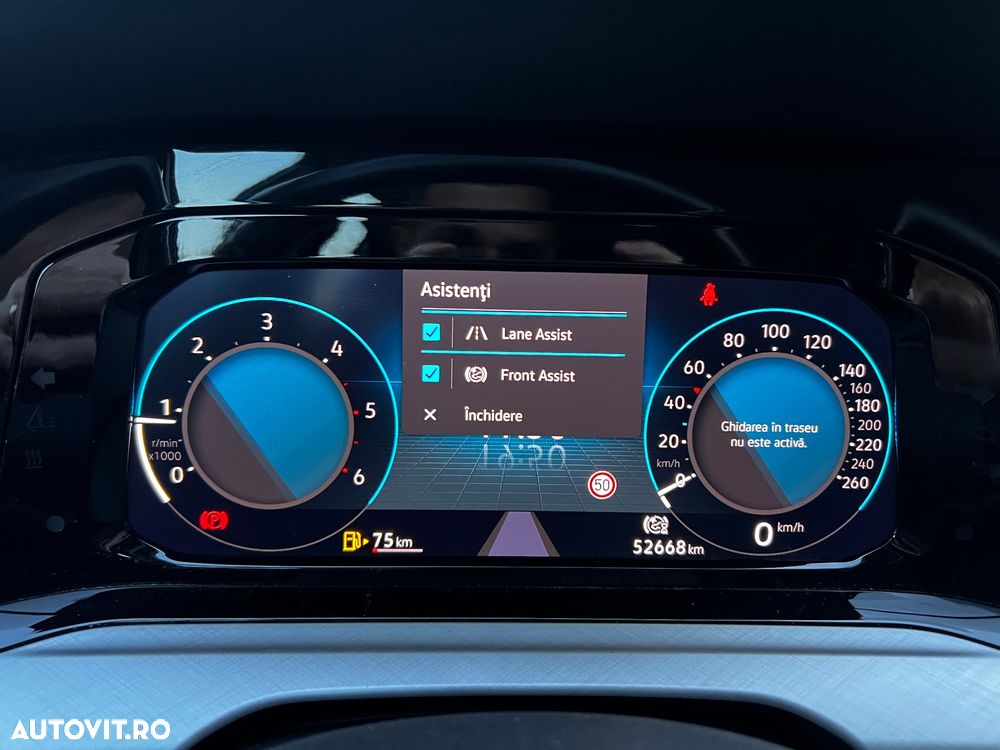 Volkswagen Golf 2.0 TDI SCR Life - 14