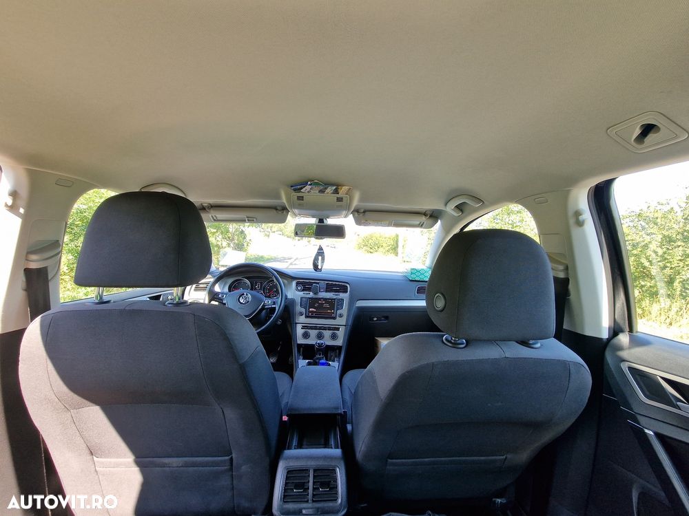 Volkswagen Golf 1.6 TDI BlueMotion Comfortline - 5