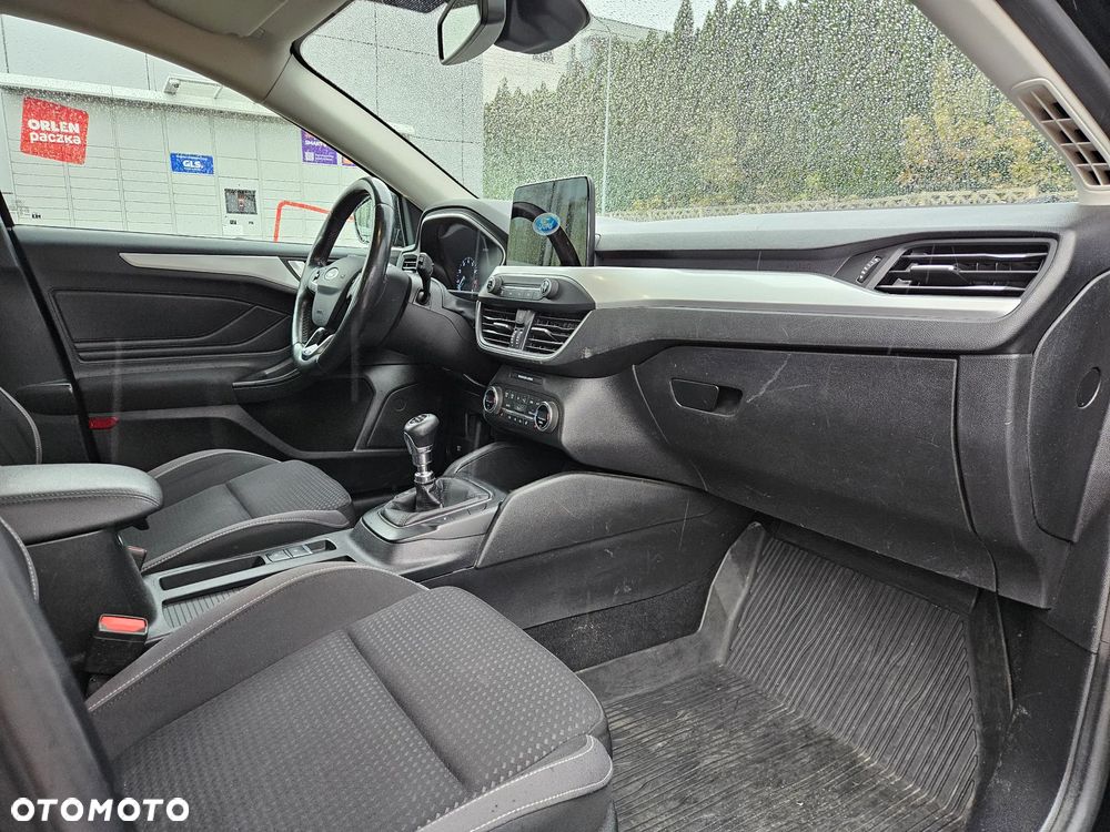 Ford Focus 1.5 EcoBoost Titanium Business - 5