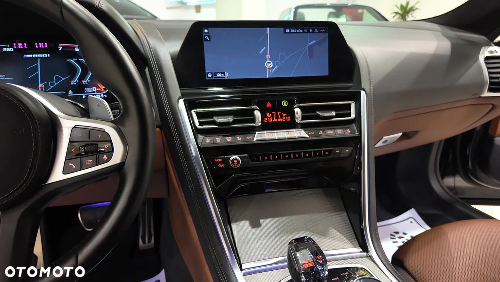 BMW Seria 8 M850i xDrive - 30