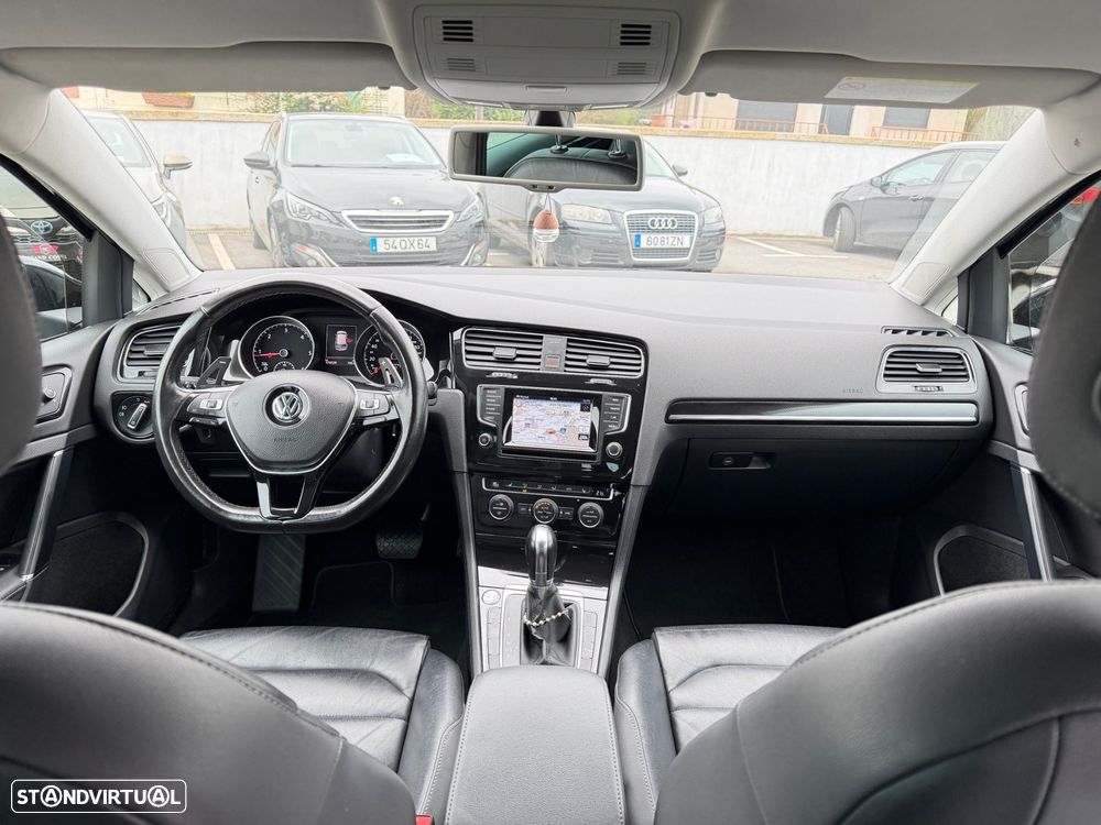 VW Golf 2.0 TDI Highline DSG - 6