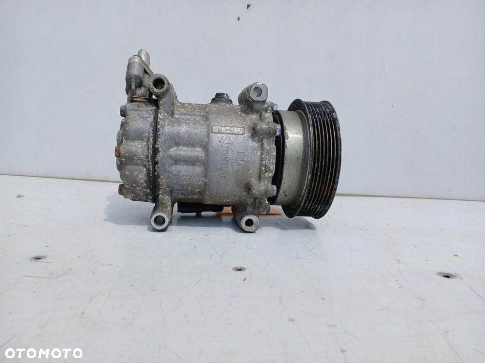 SPRĘŻARKA KOMPRESOR KLIMATYZACJI RENAULT CLIO III 1.2 D4F742 8200819568 - 3
