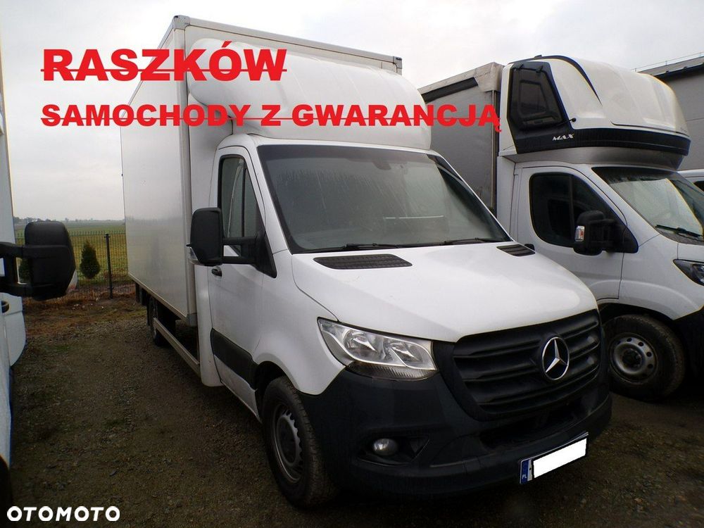 Mercedes-Benz Sprinter - 1