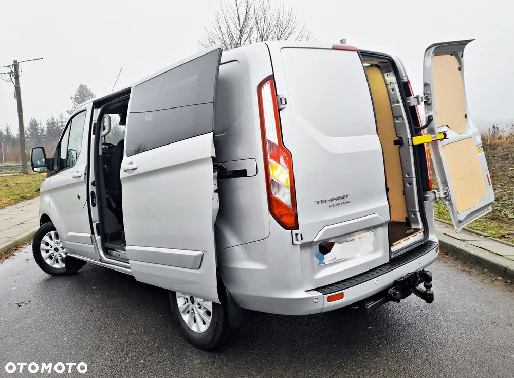 Ford TRANSIT CUSTOM - 1