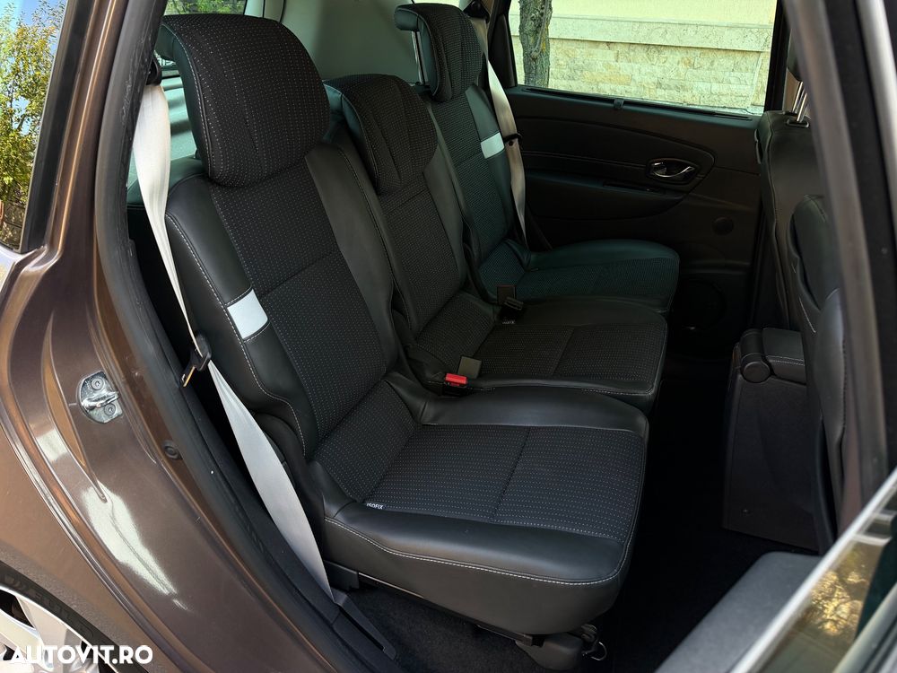Renault Scenic Xmod 1.6 dCi Privilege - 19