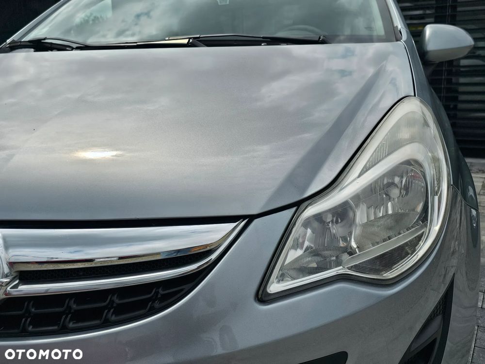 Opel Corsa 1.2 16V Enjoy - 20