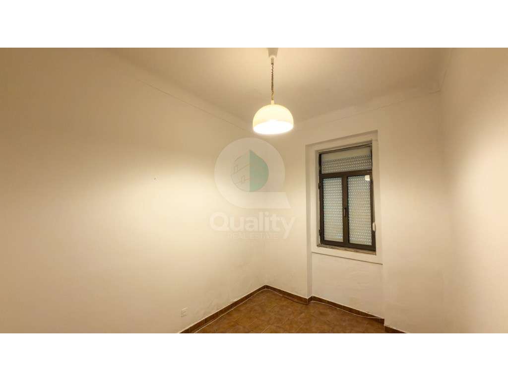 T2 com Logradouro no Centro do Barreiro - Grande imagem: 4/38