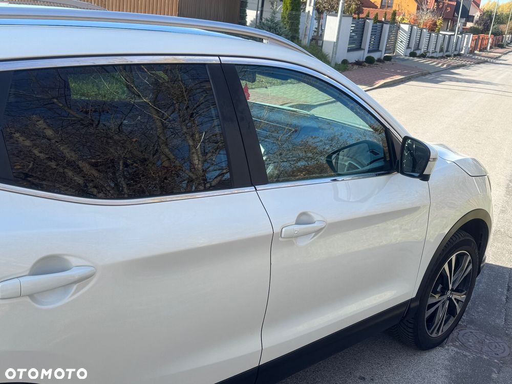 Nissan Qashqai 1.3 DIG-T TEKNA - 7