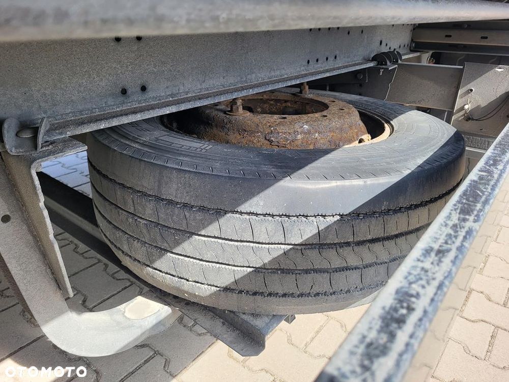 Schmitz Cargobull SCB S3T - 8