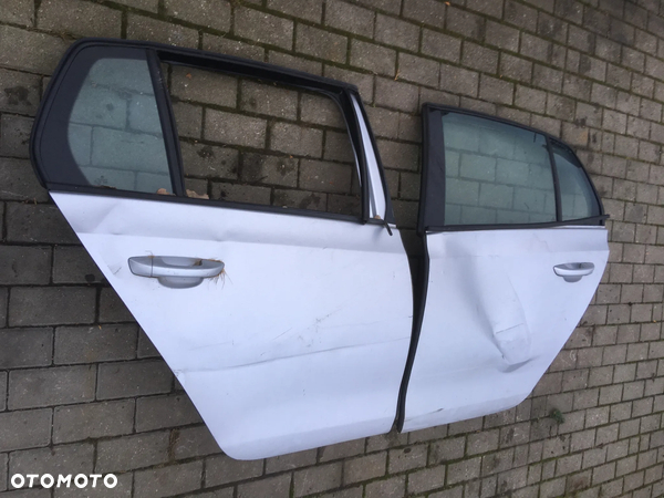VW GOLF VI DRZWI PRAWE LEWE TYŁ SZYBA ZAMEK KLAMKA PODNOŚNIK HB