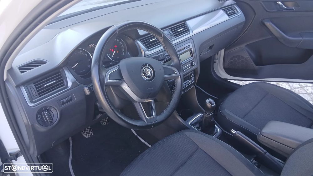 Skoda Rapid Spaceback 1.2 TSi Elegance - 9