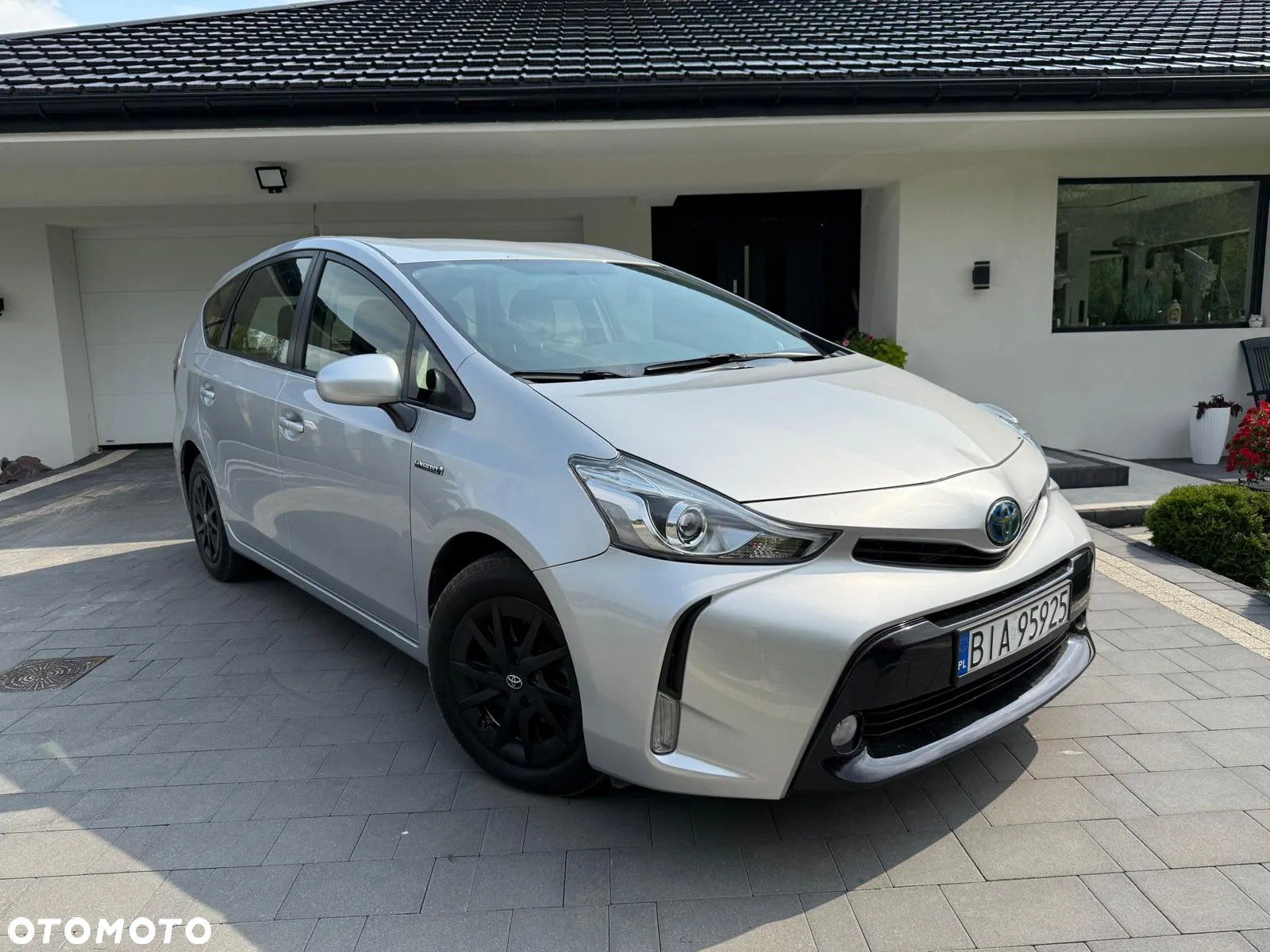 Toyota Prius+ - 9