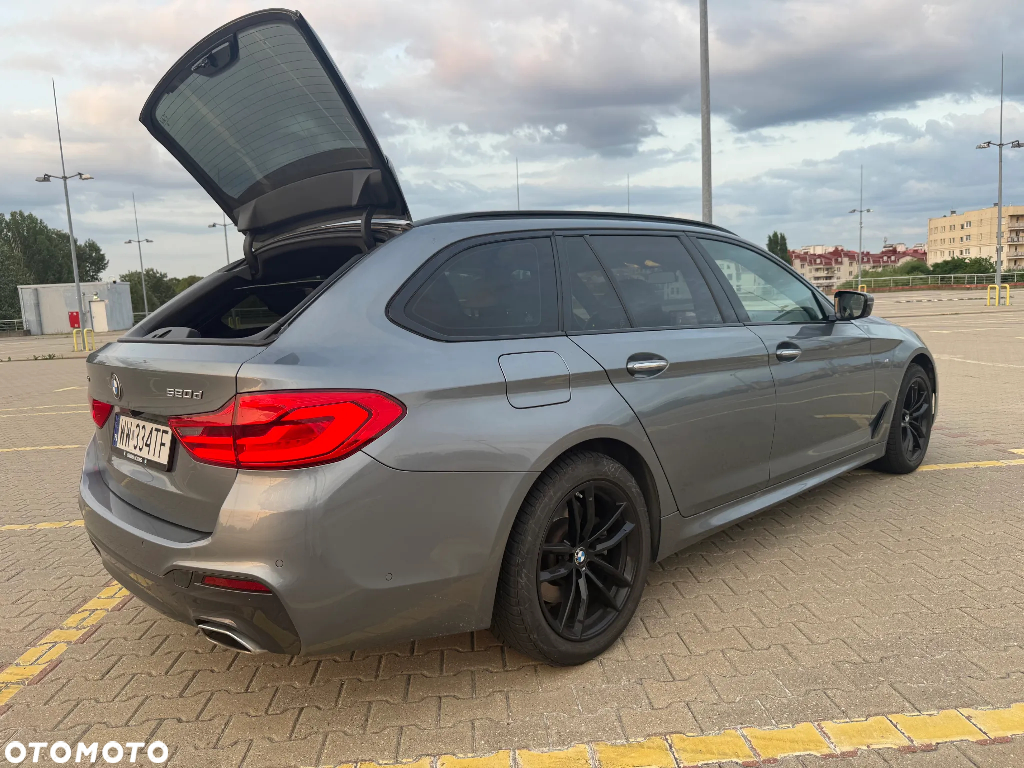 BMW Seria 5 520d xDrive M Sport sport - 8