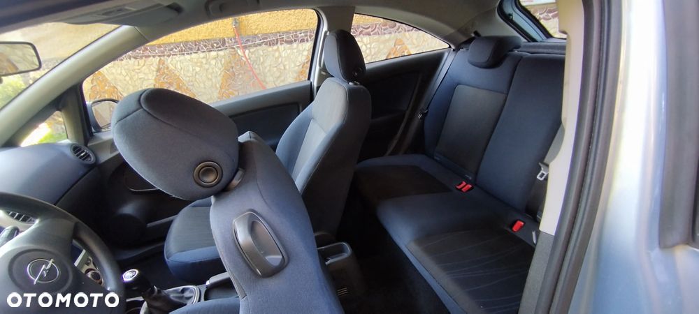 Opel Corsa - 9