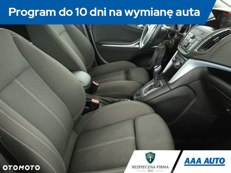 Opel Zafira - 8