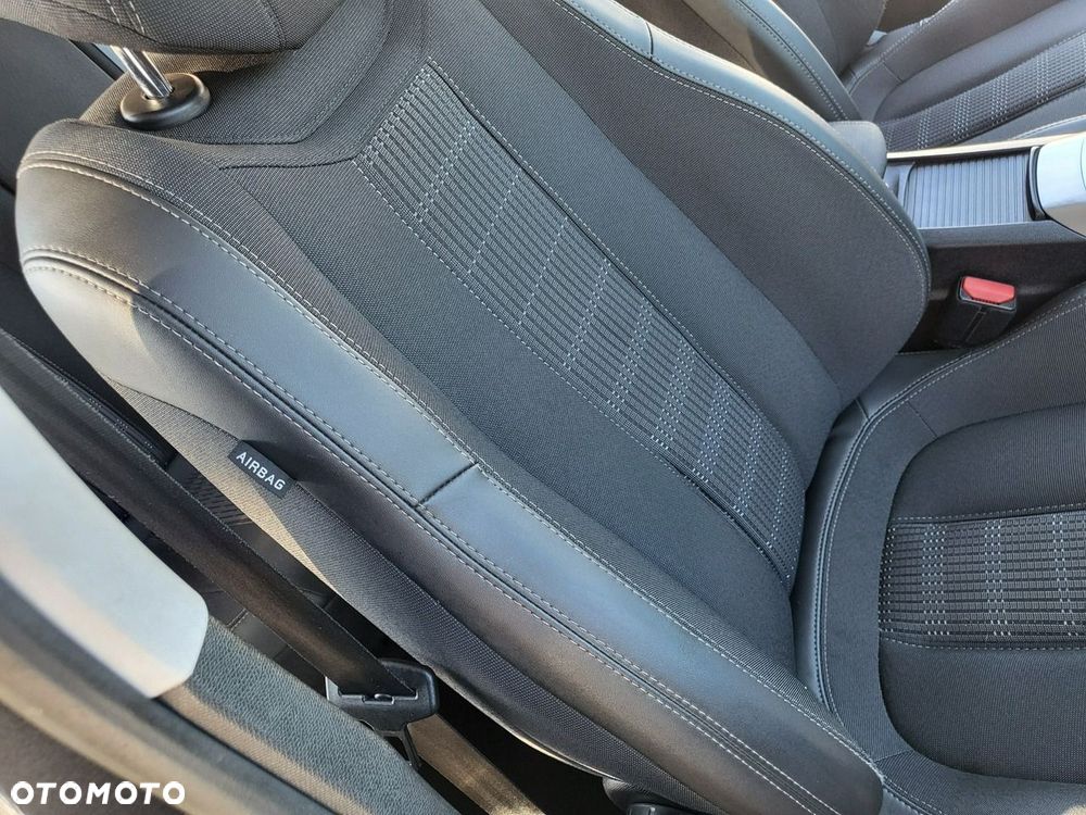 Peugeot 308 - 24